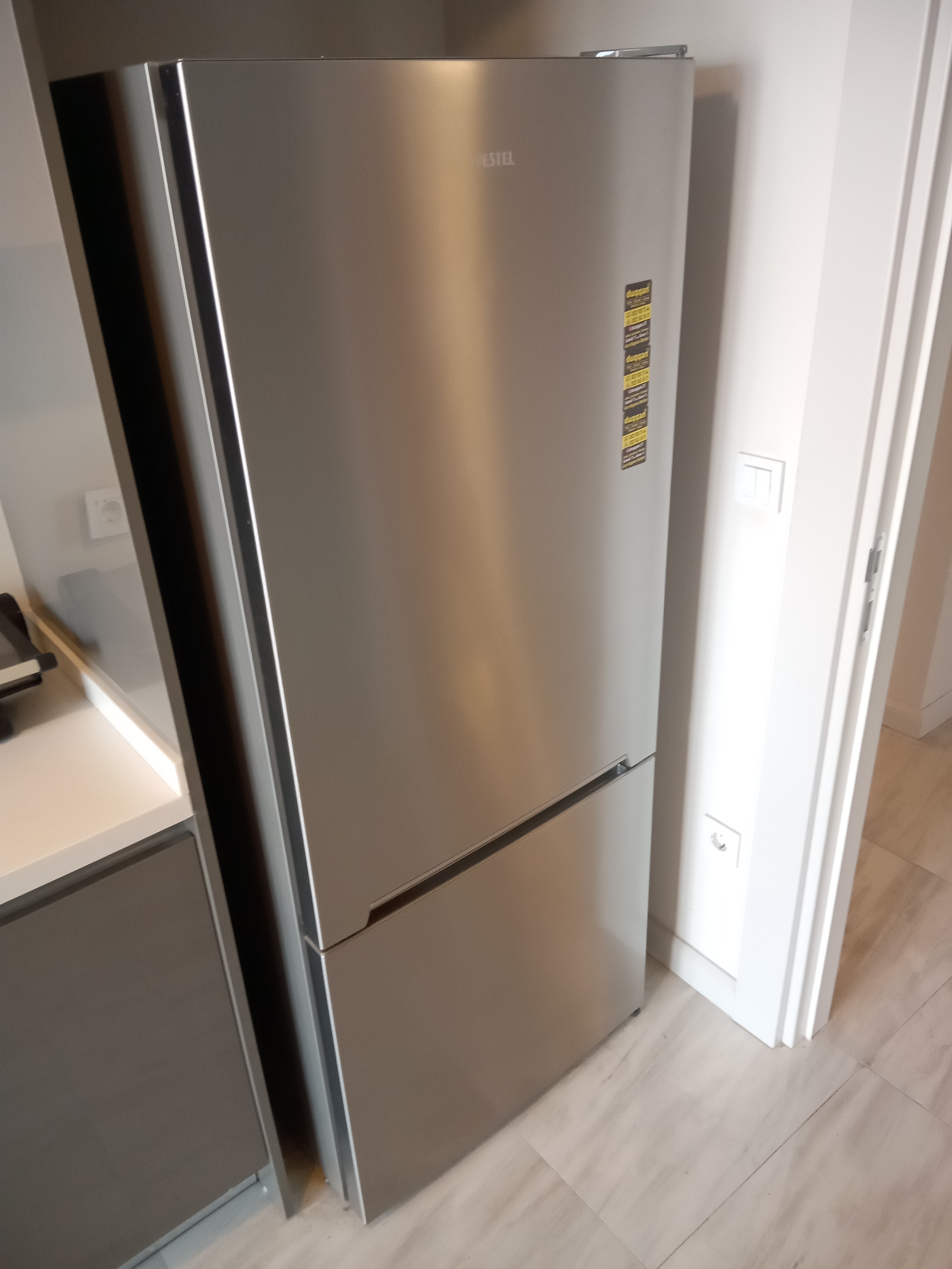 Vestel 427 Lt No-Frost Buzdolabı NFK48011 X