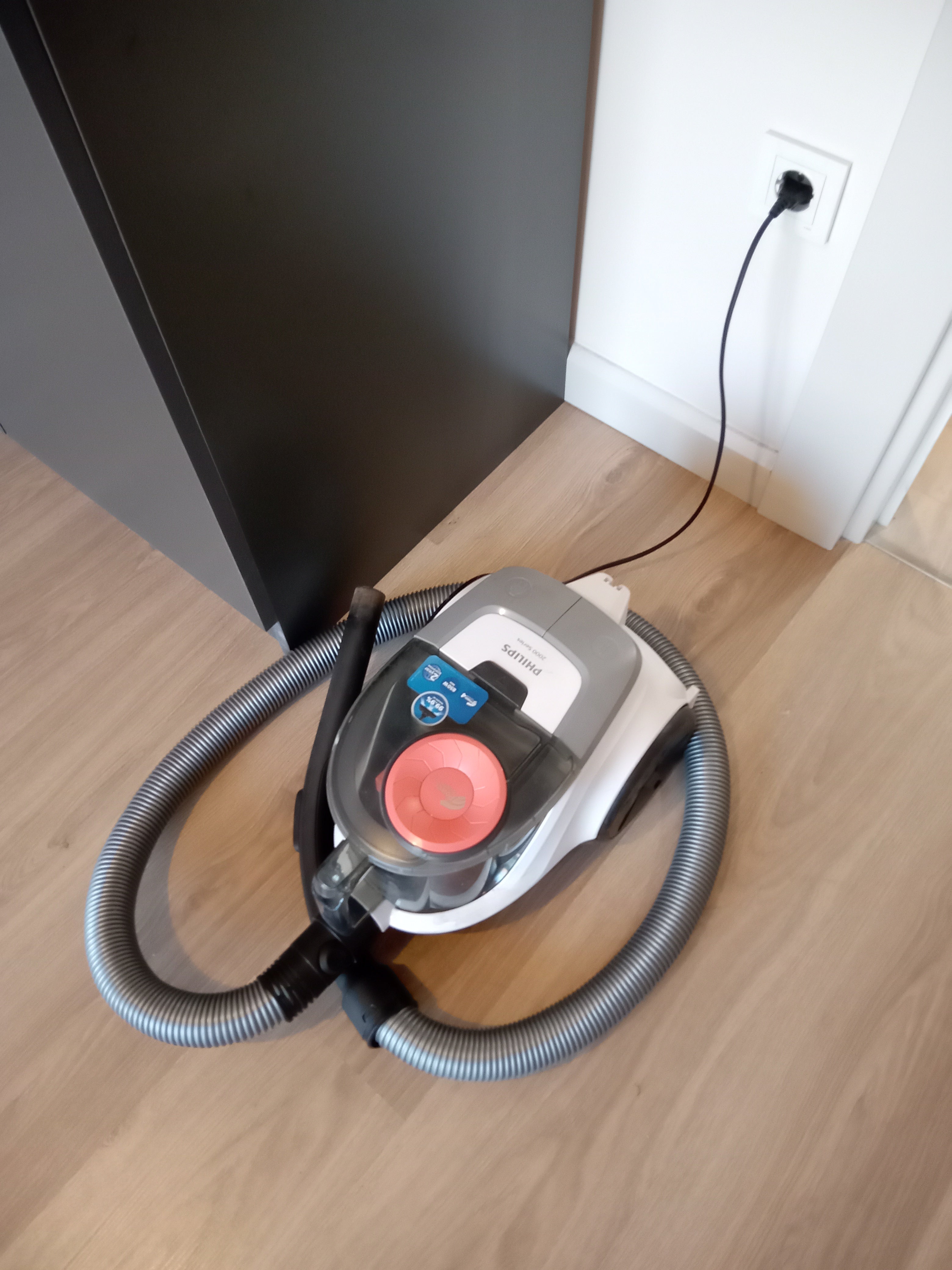 Philips Elektrikli Süpürge XB