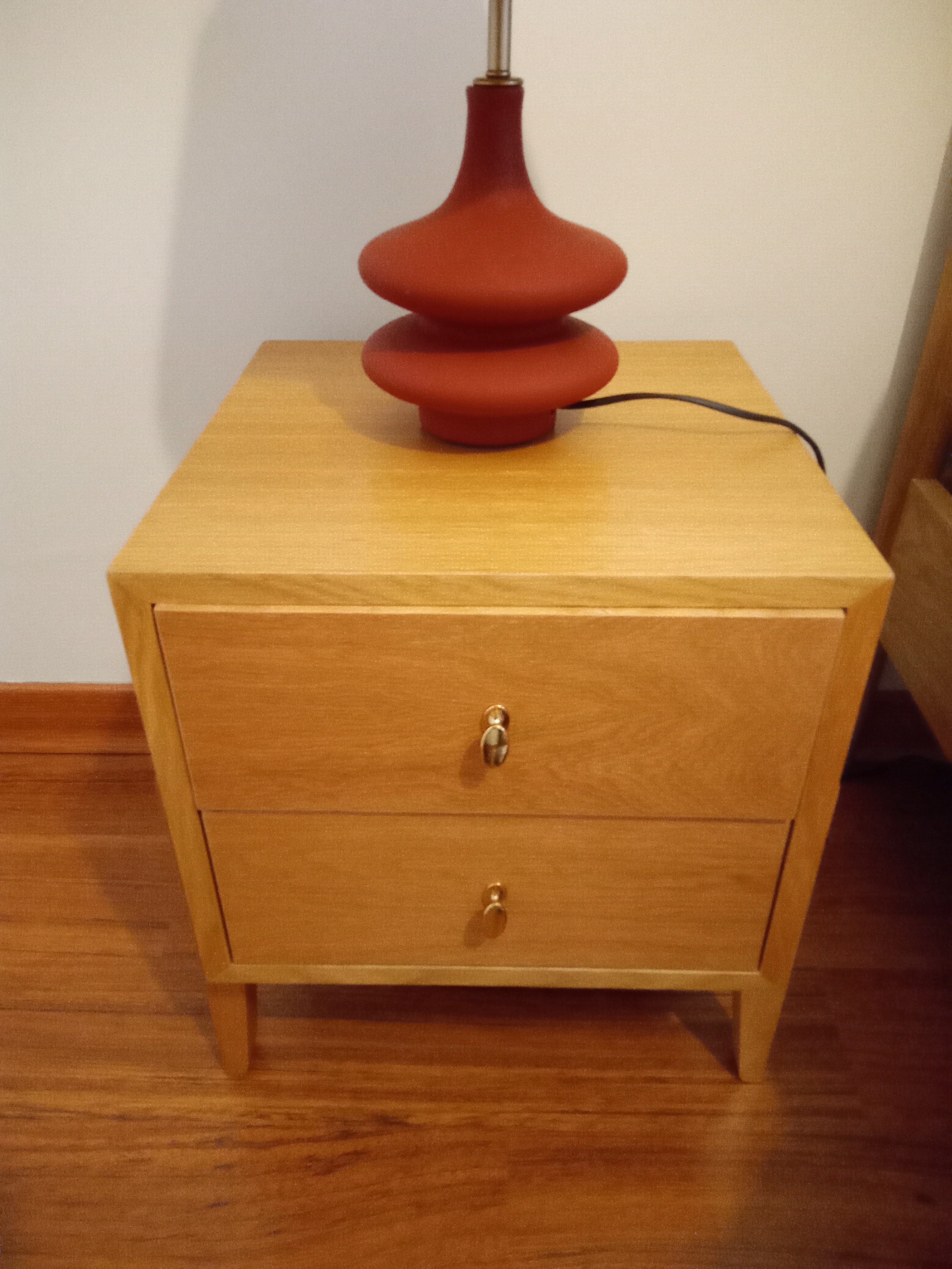 Fil 2 Çekmeceli Komodin Meşe