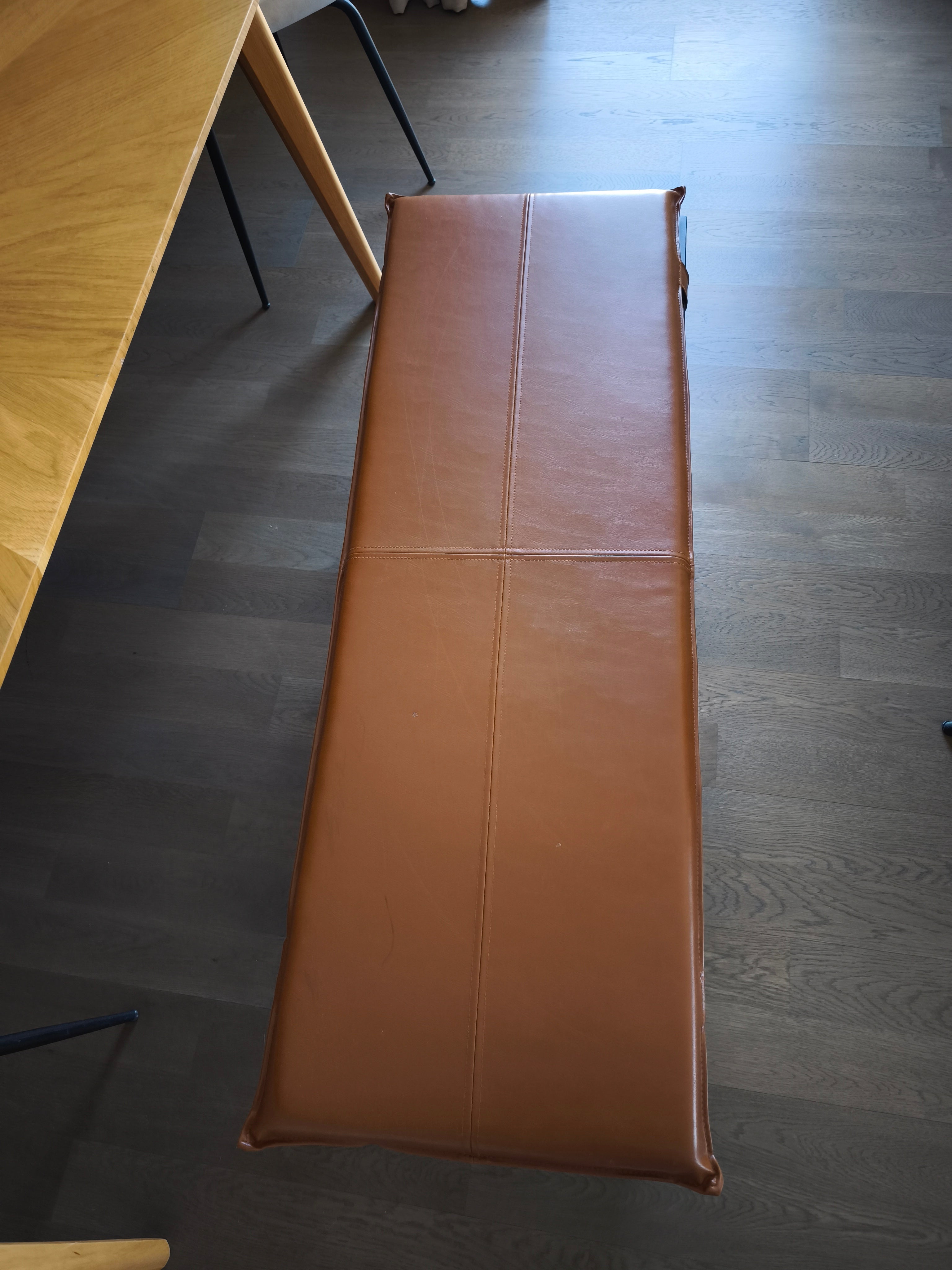 Comfy Bank Deri Taba