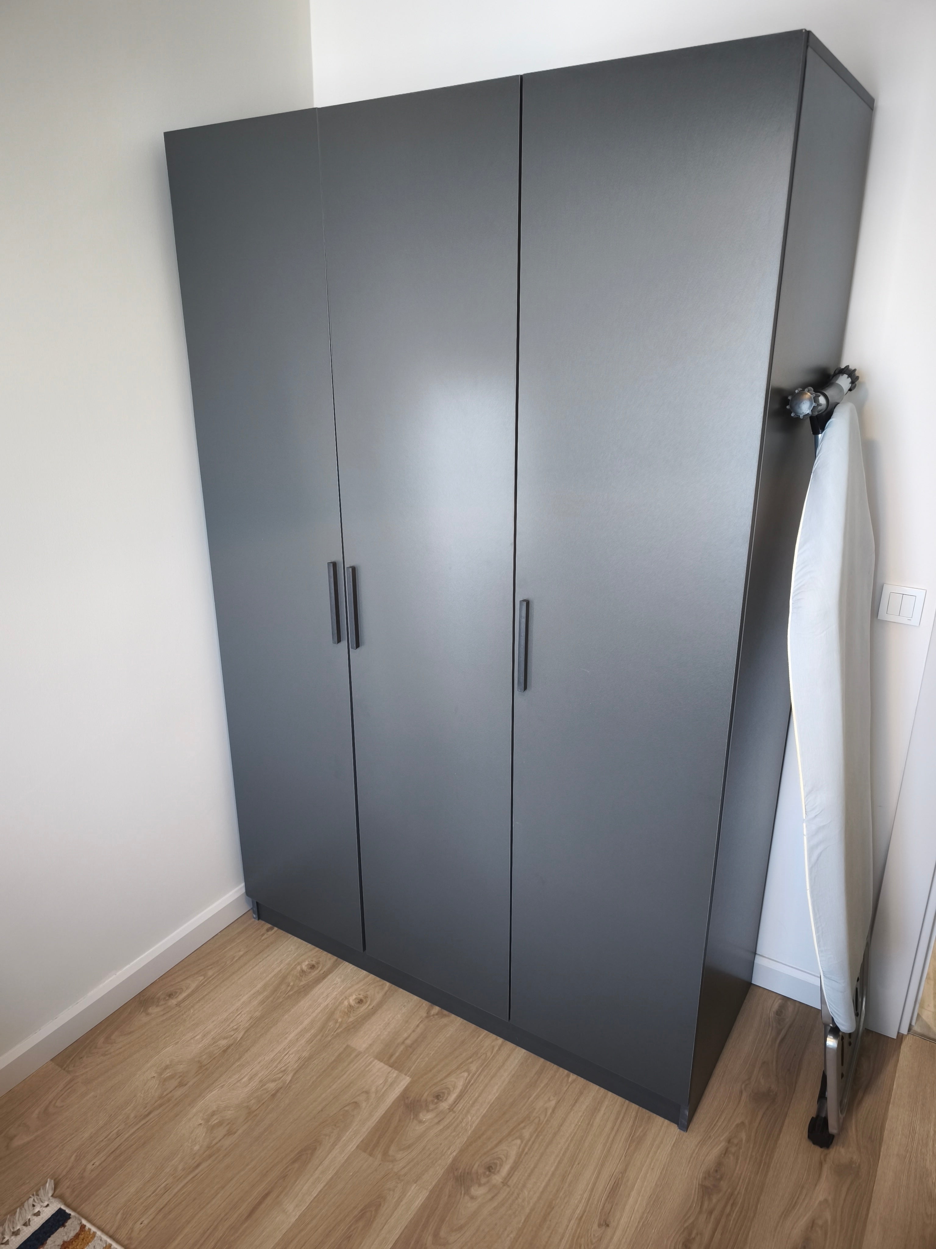 Base 3 Kapaklı Gardırop Antrasit