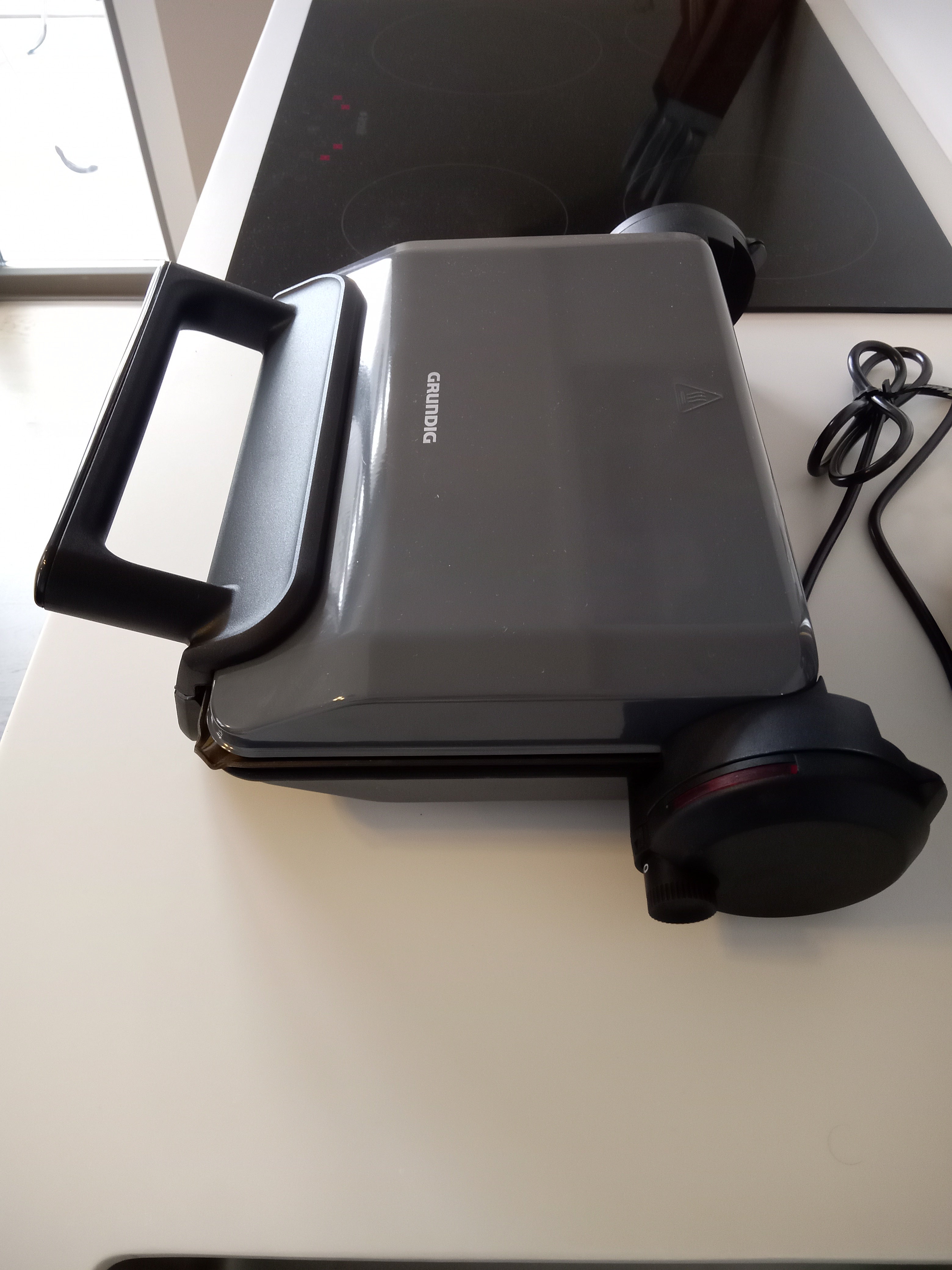 Grundig Gri Tost Makinesi