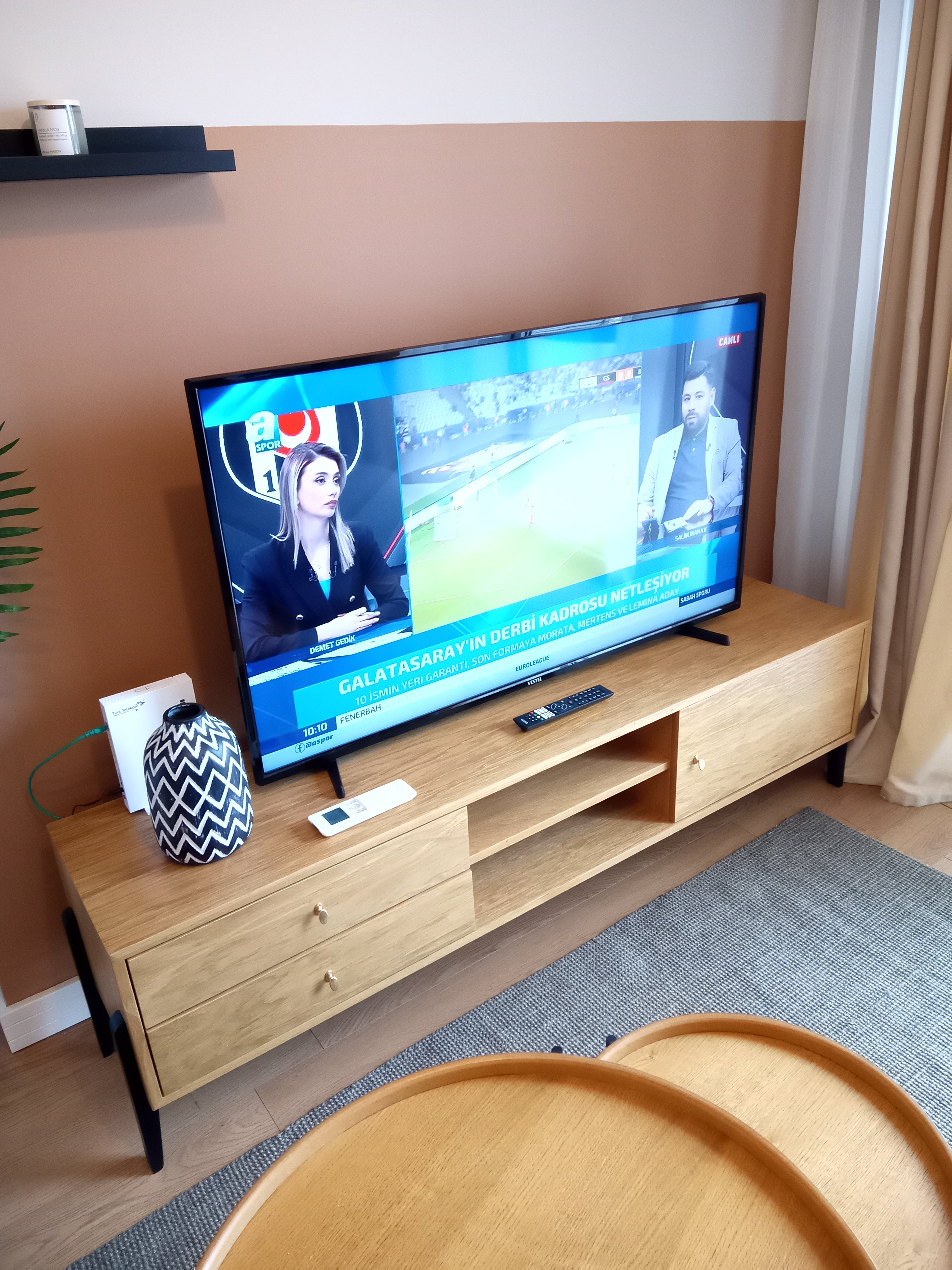 Fil TV Sehpası 180 cm Meşe & Siyah