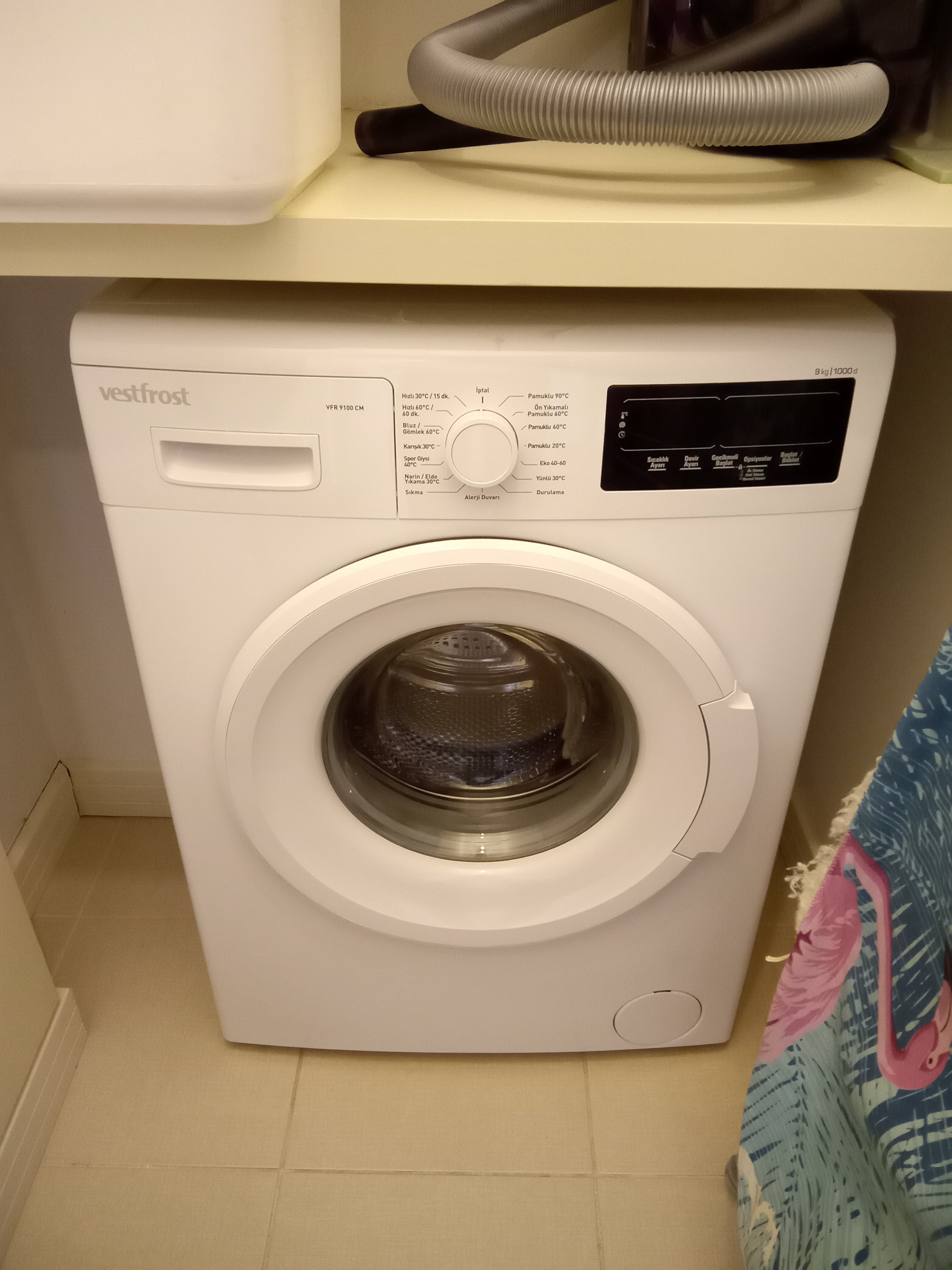 Vestfrost Çamaşır Makinesi VRF 9100 CM