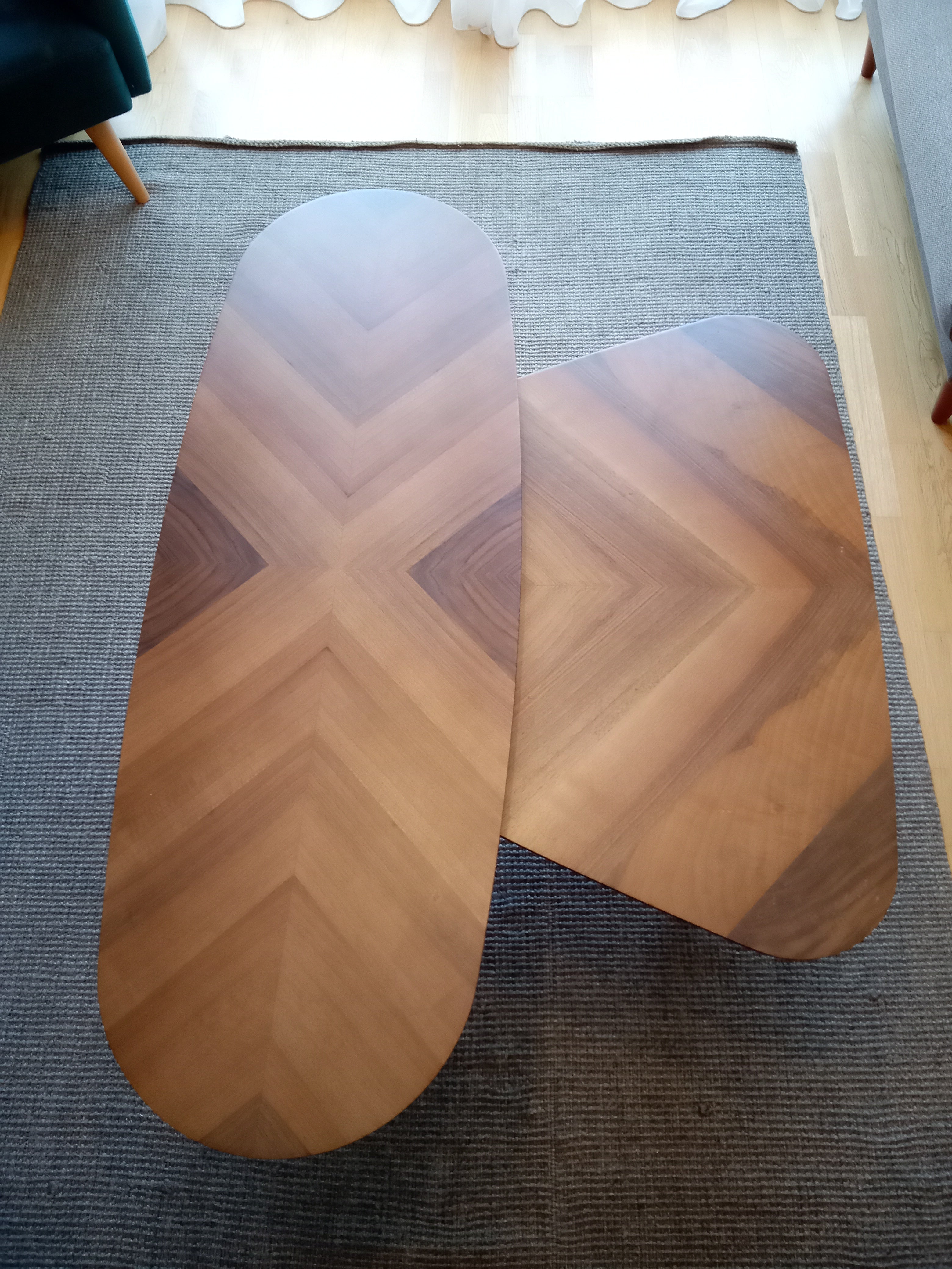 Helsinki Orta Sehpa Ceviz Oval