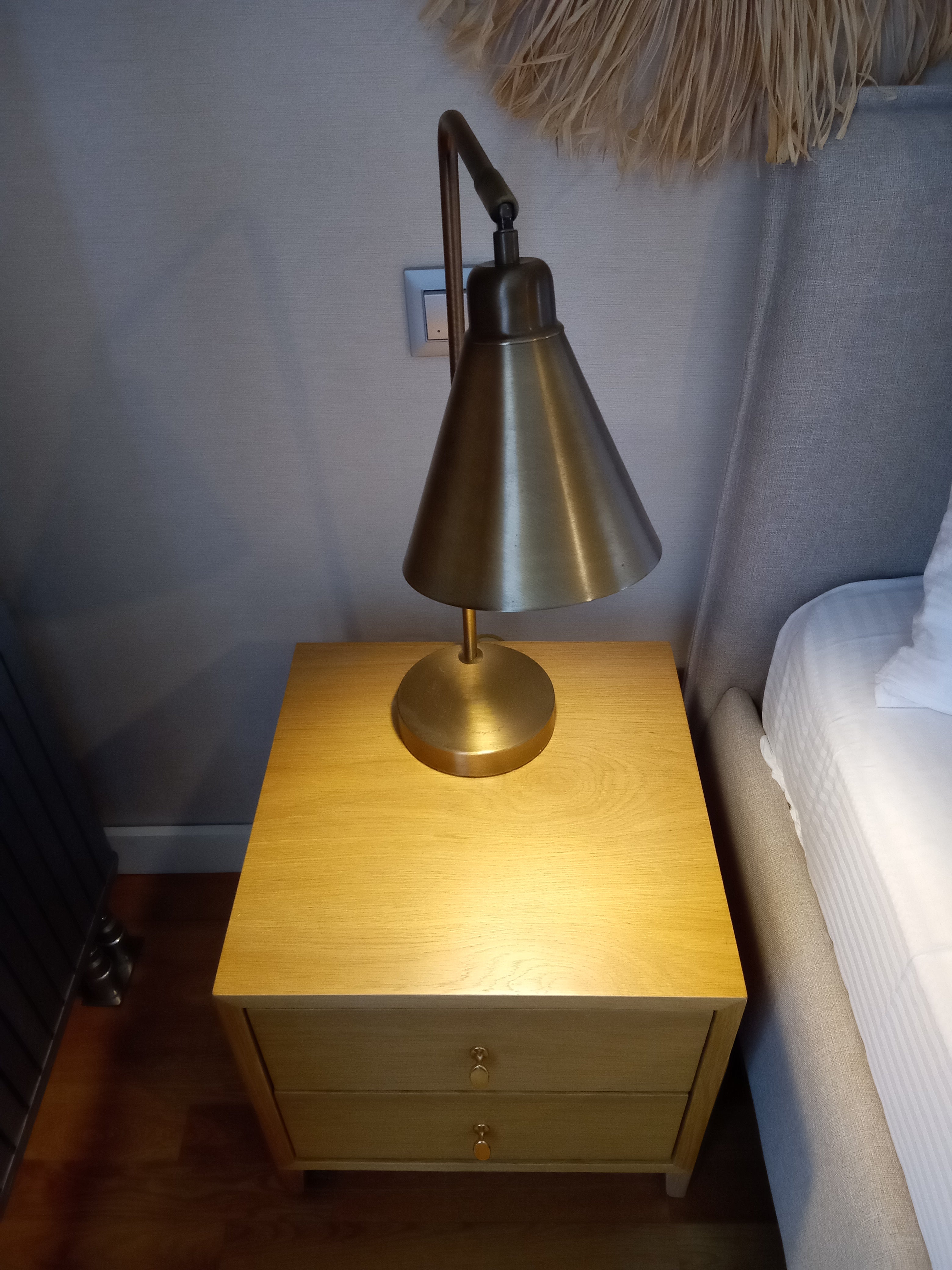 Lumos Eskitme Pirinç Masa Lambası