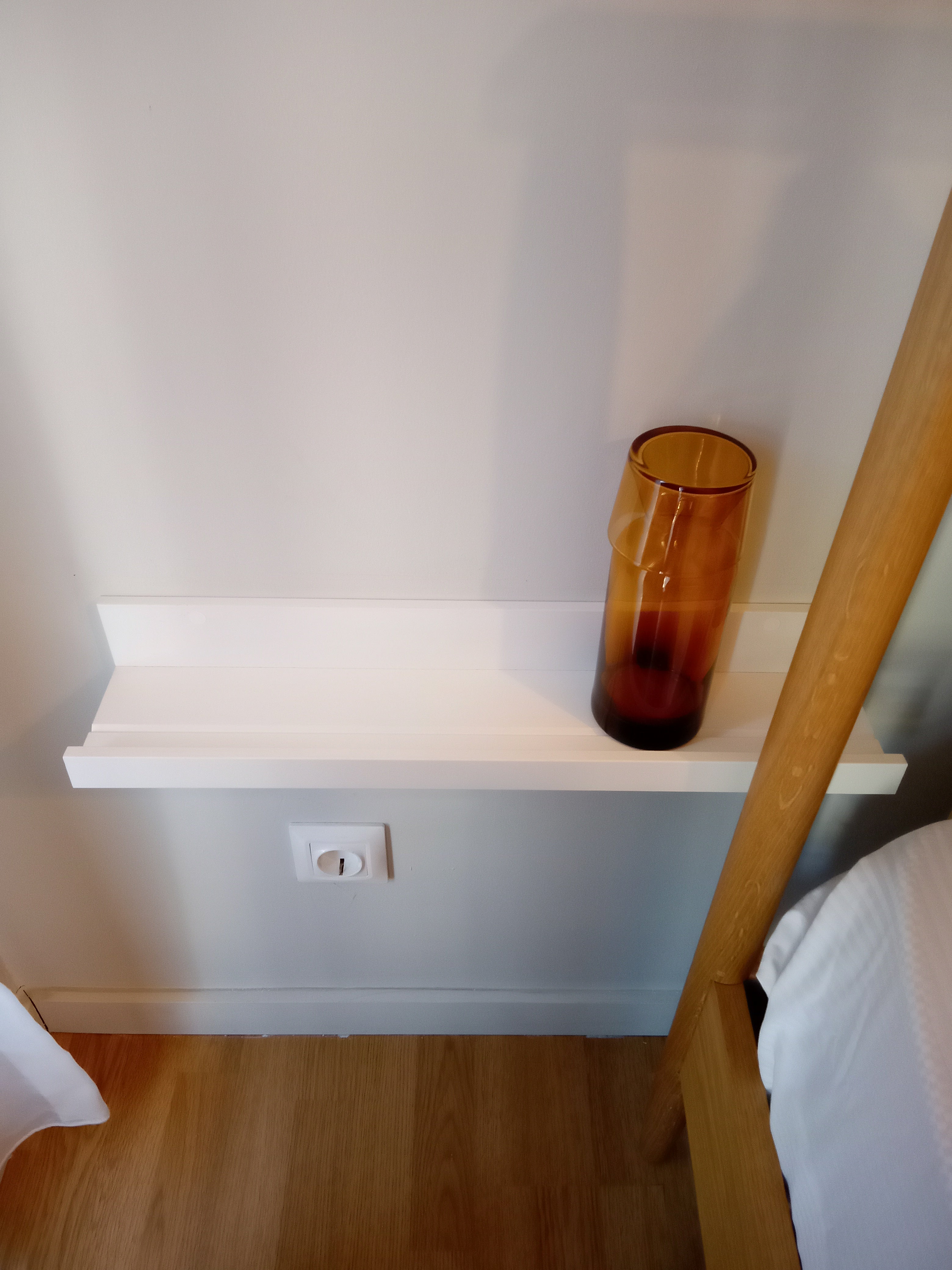 Mosslanda Raf 55 cm Beyaz