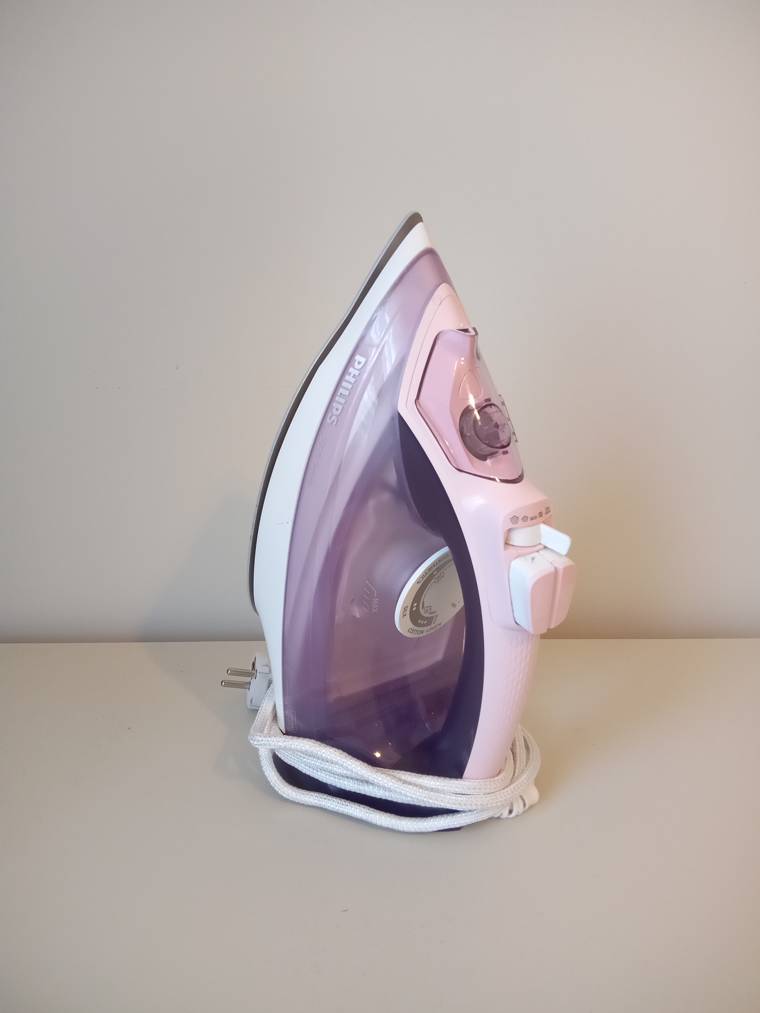 Philips Buharlı Ütü PowerLife