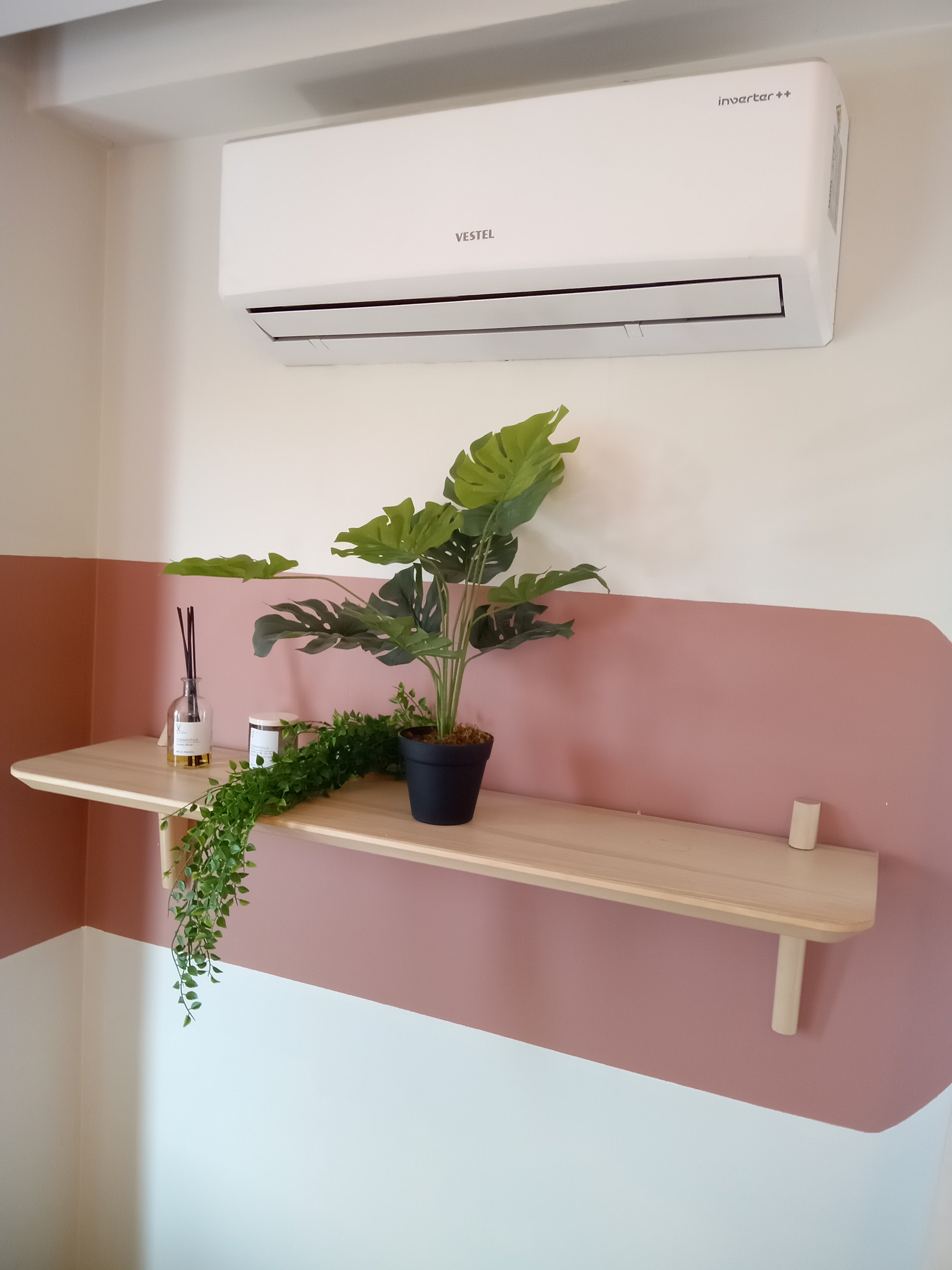 Tranhult Duvar Rafı Titrek Kavak