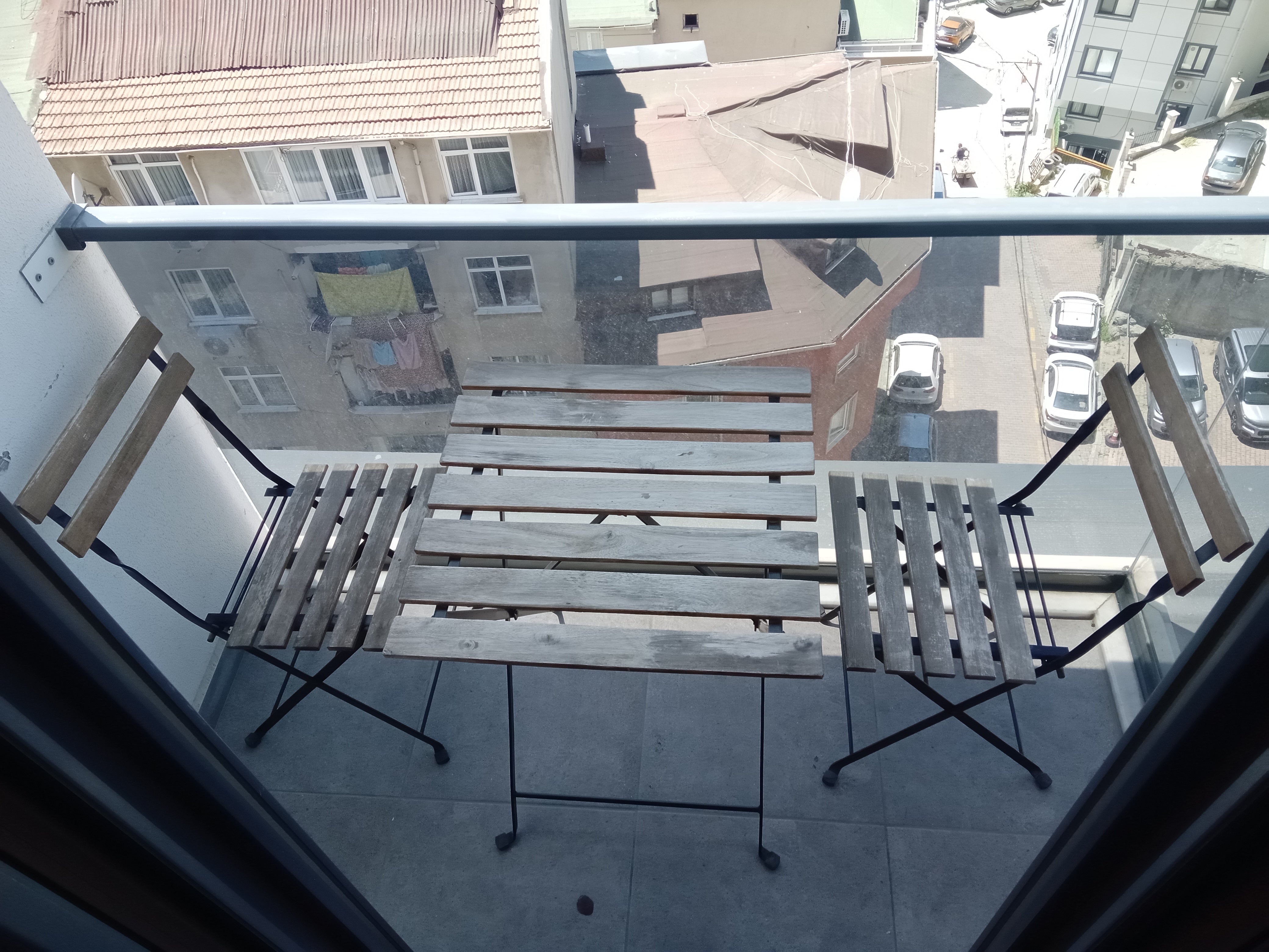 Tarnö Katlanabilir Balkon Masası