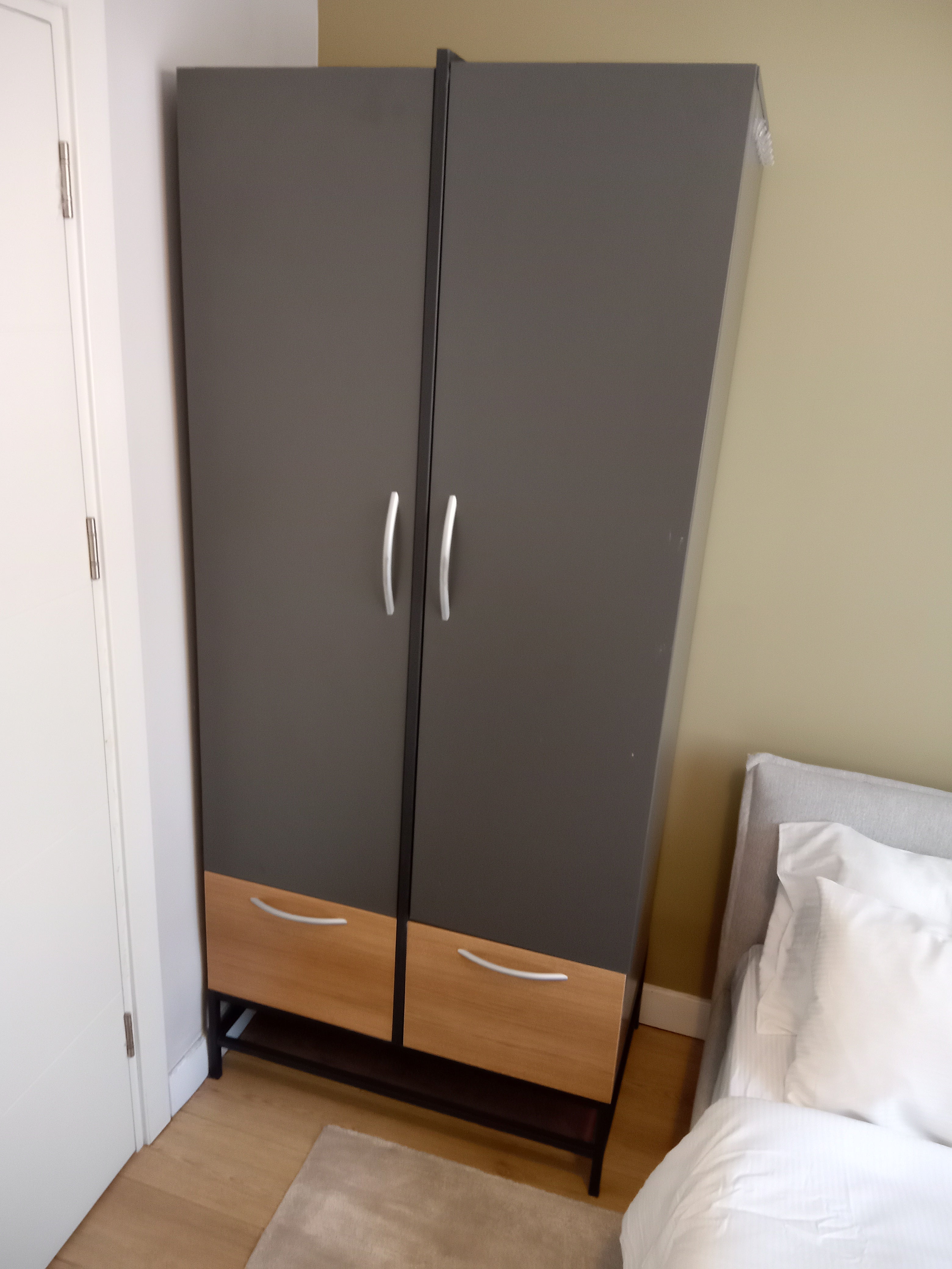 Base 2 Kapaklı Gardırop