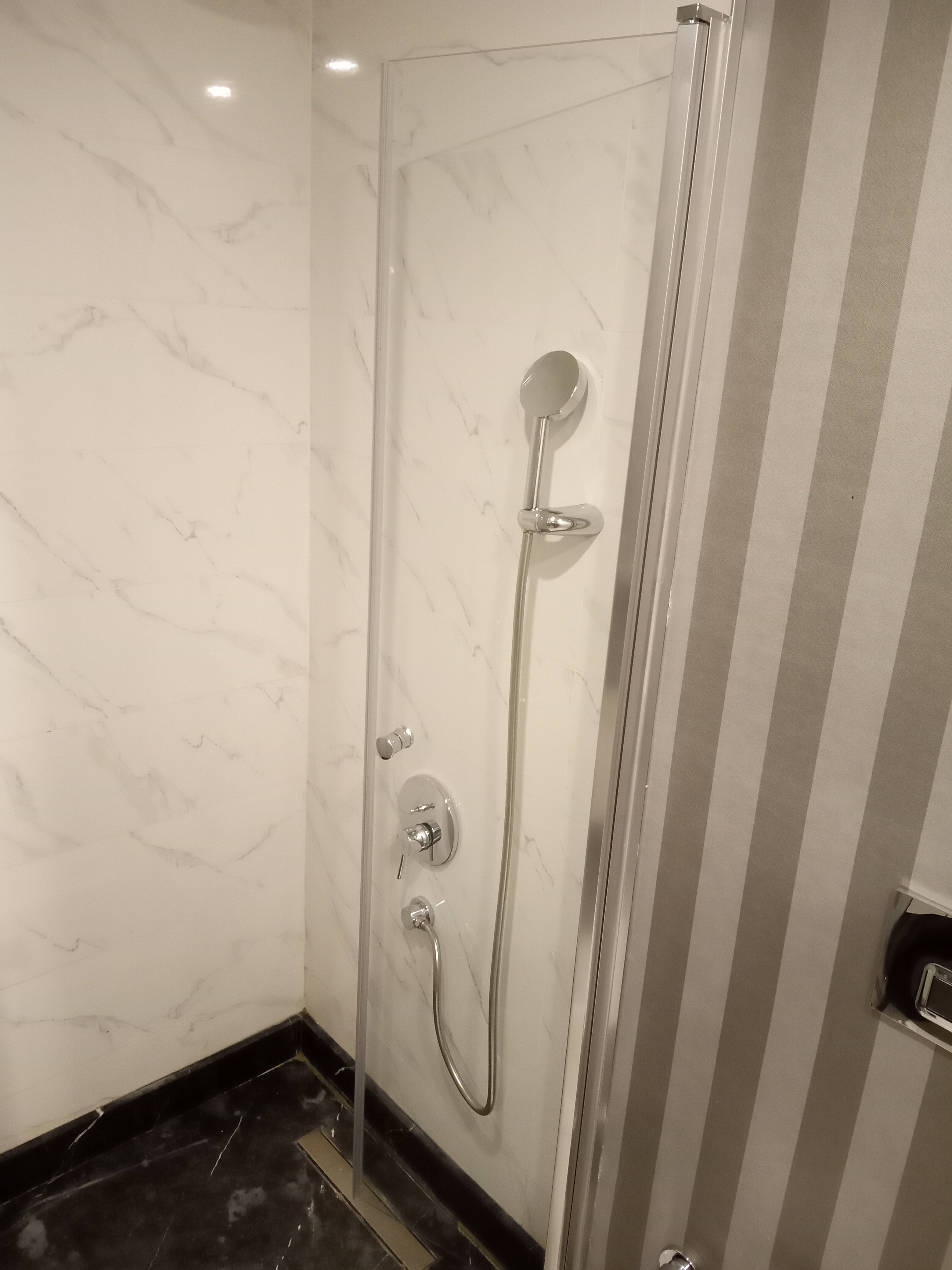 Banyo Seti