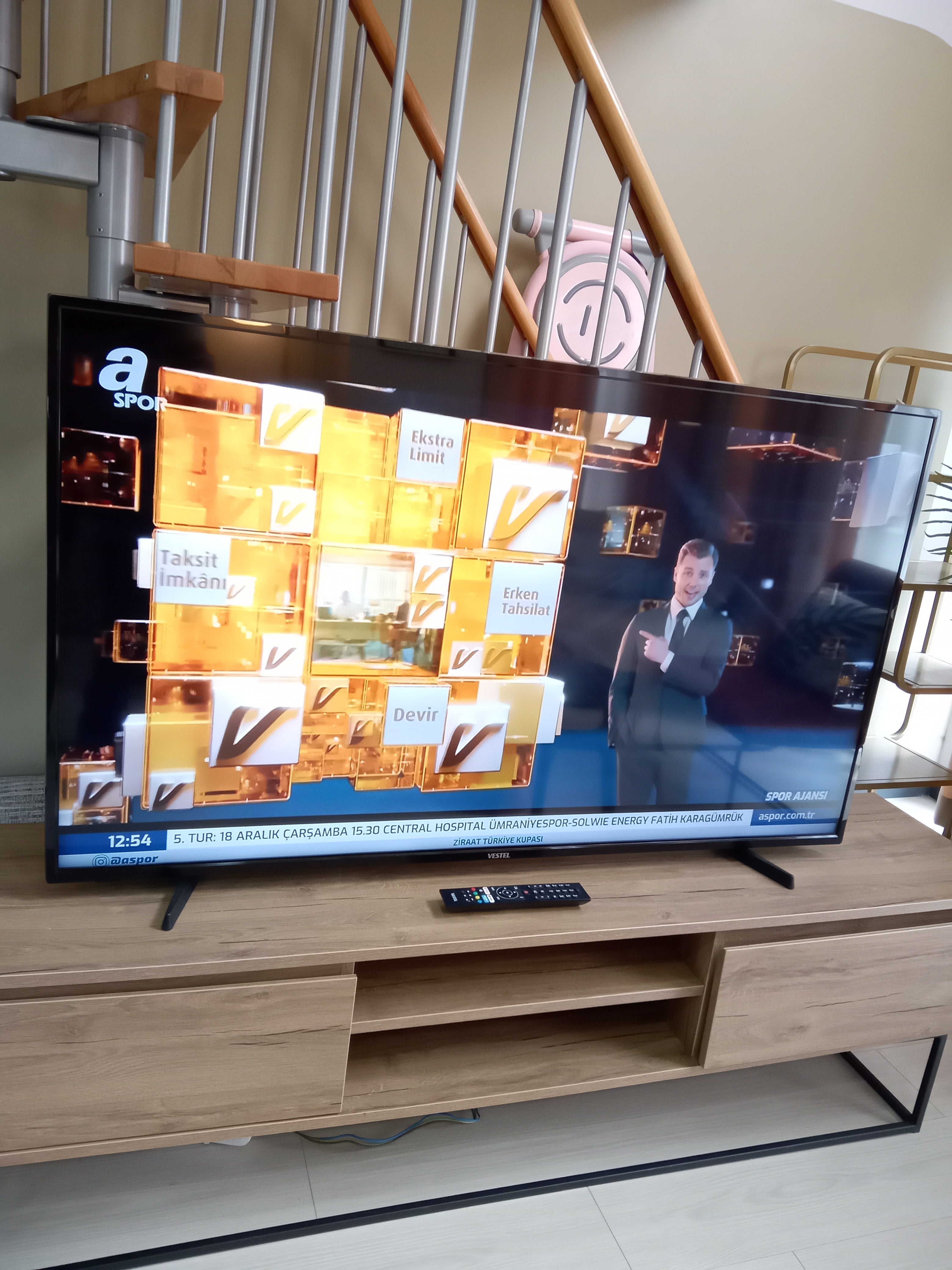 Vestel 55'' Televizyon 55U9500