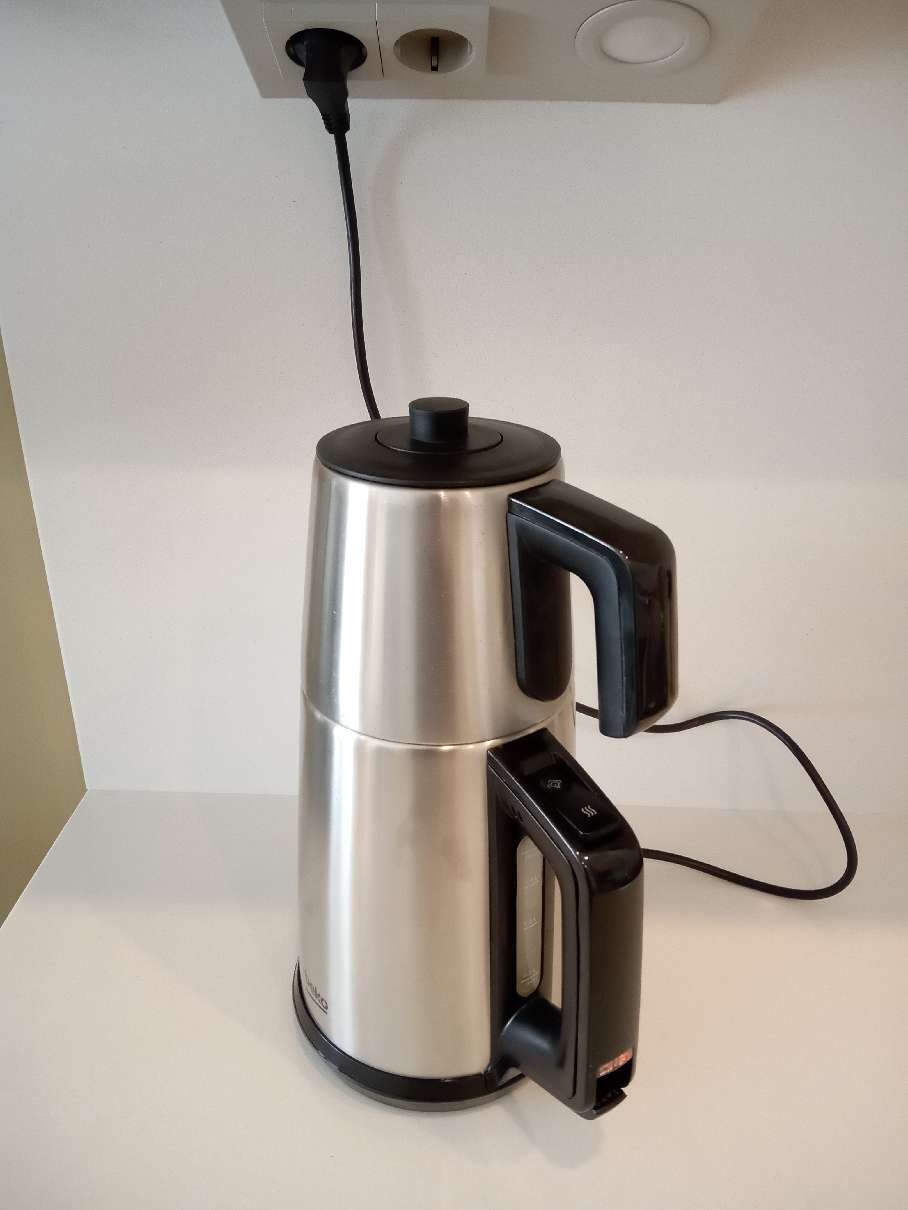 Beko Çay Makinesi BKK2210