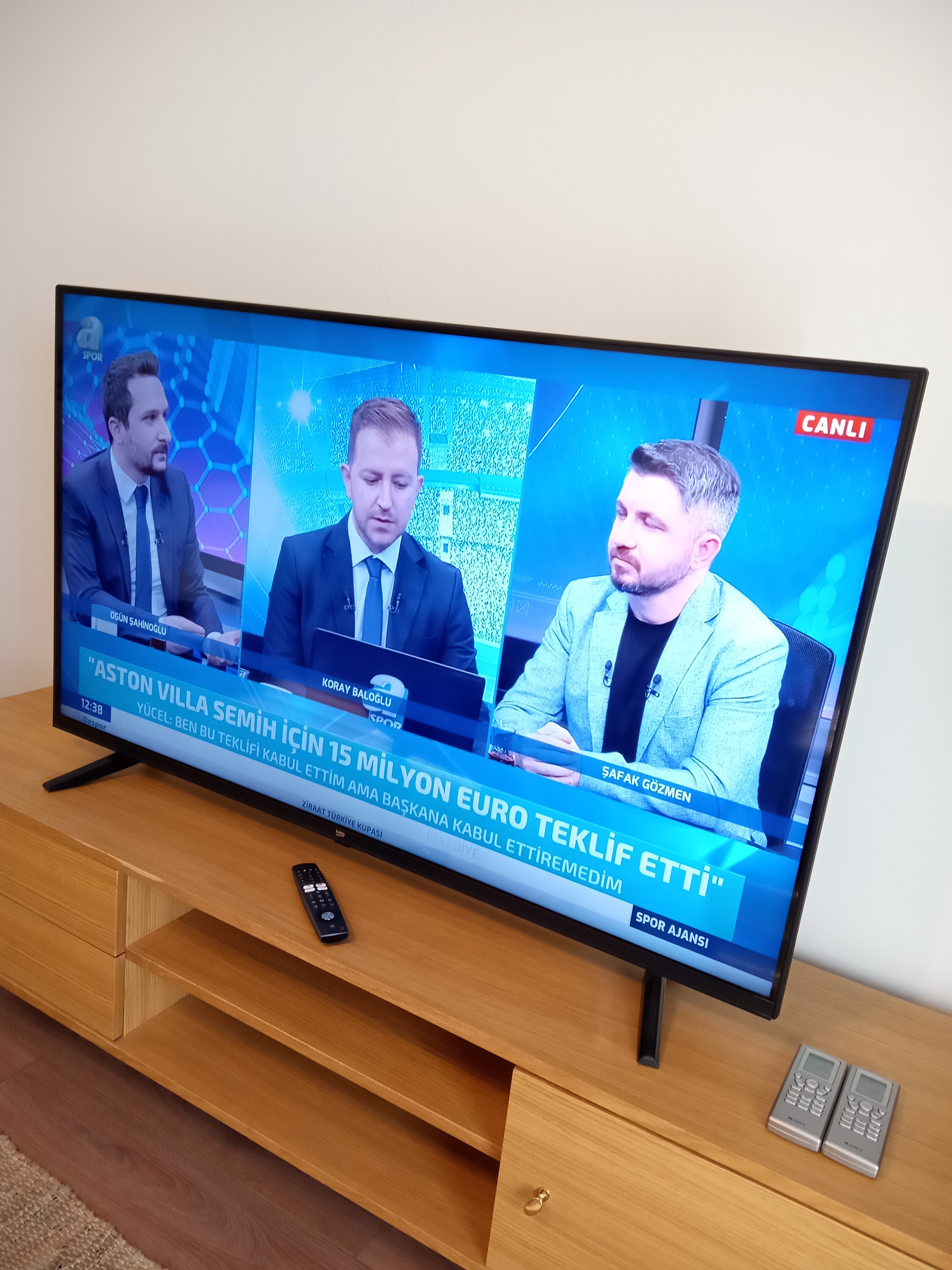 Beko 55" Televizyon B55 B 820 B