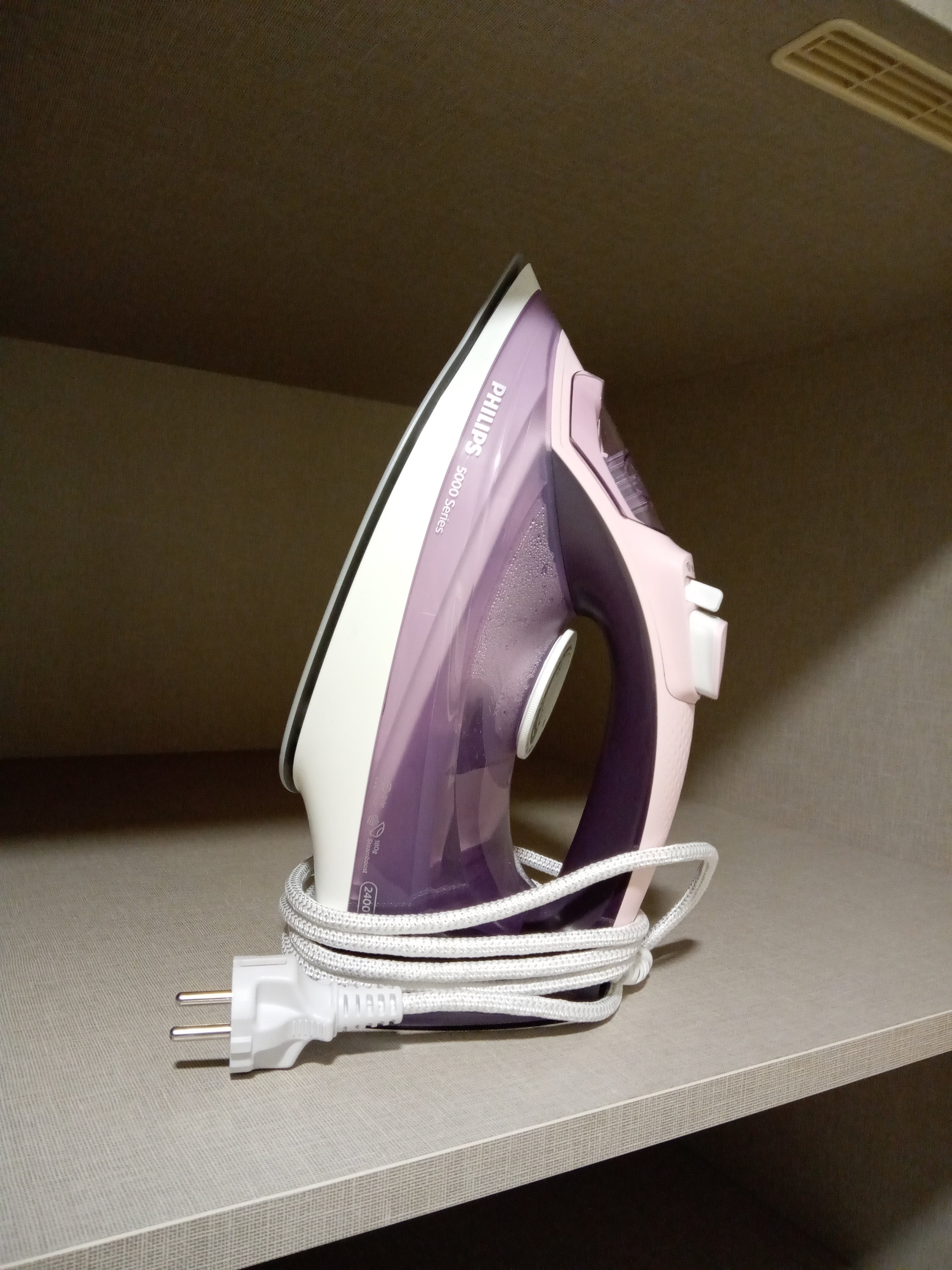 Philips Mor - Pembe Buharlı Ütü