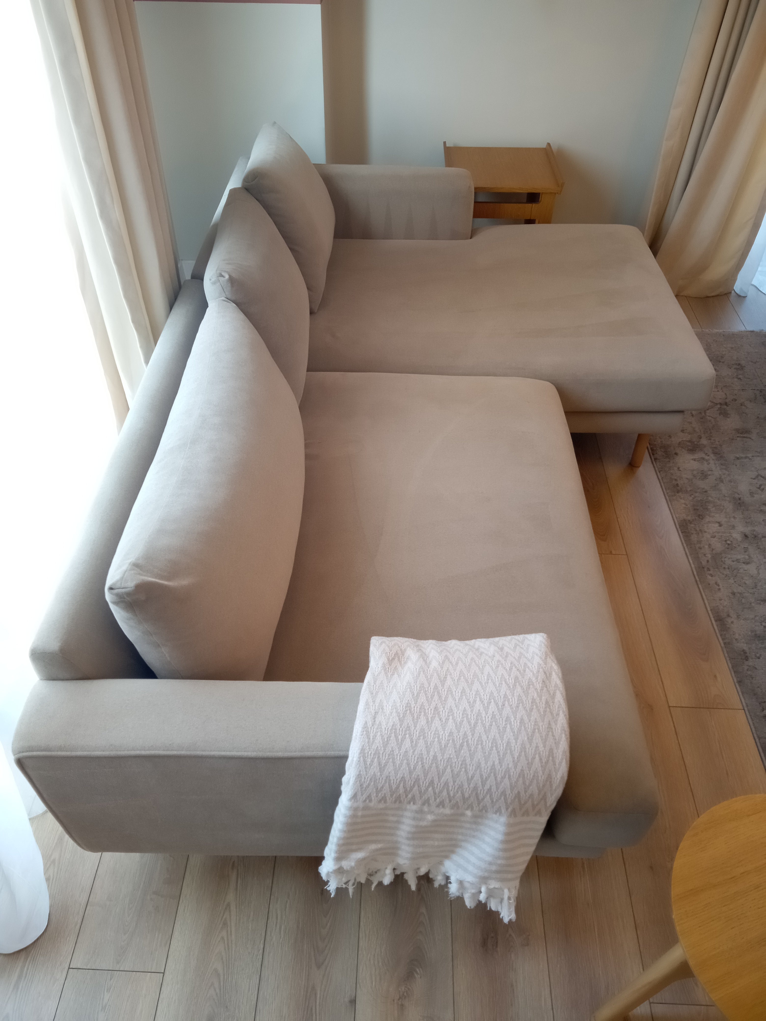 Neomi Wood Üçlü Koltuk Fitilli Kadife Bej